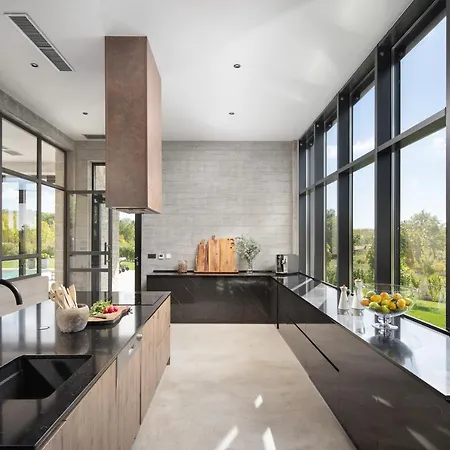 Valens Villa *