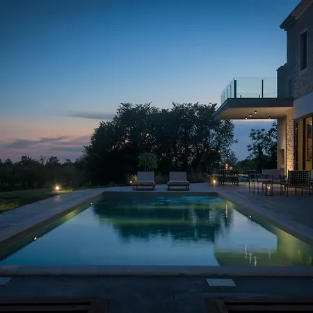 Valens Villa Radetici