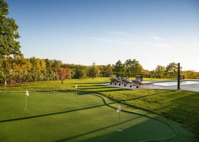 Villa Valens Radetići